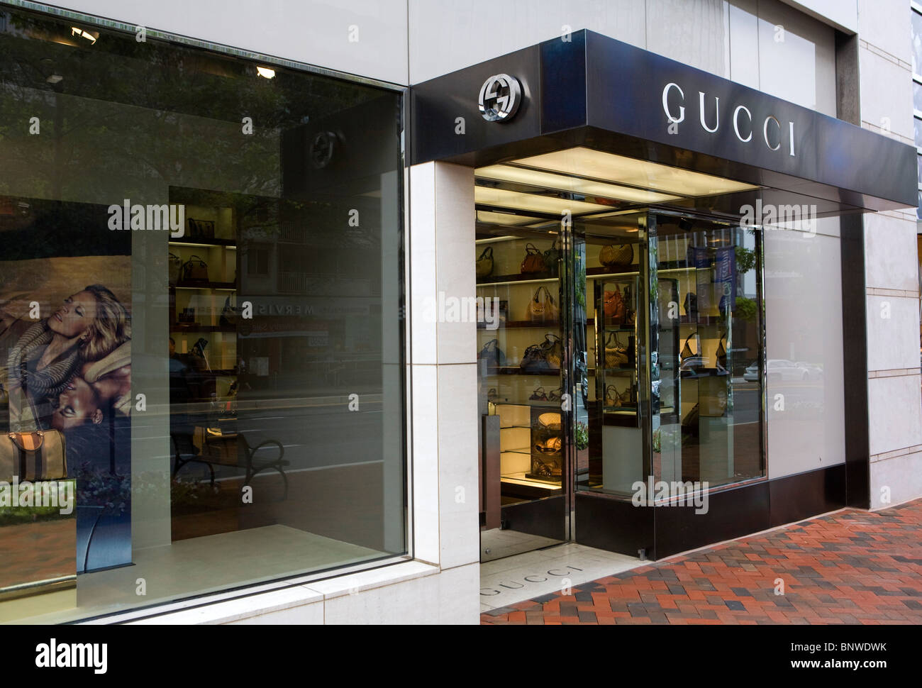 Un Gucci store. Foto Stock