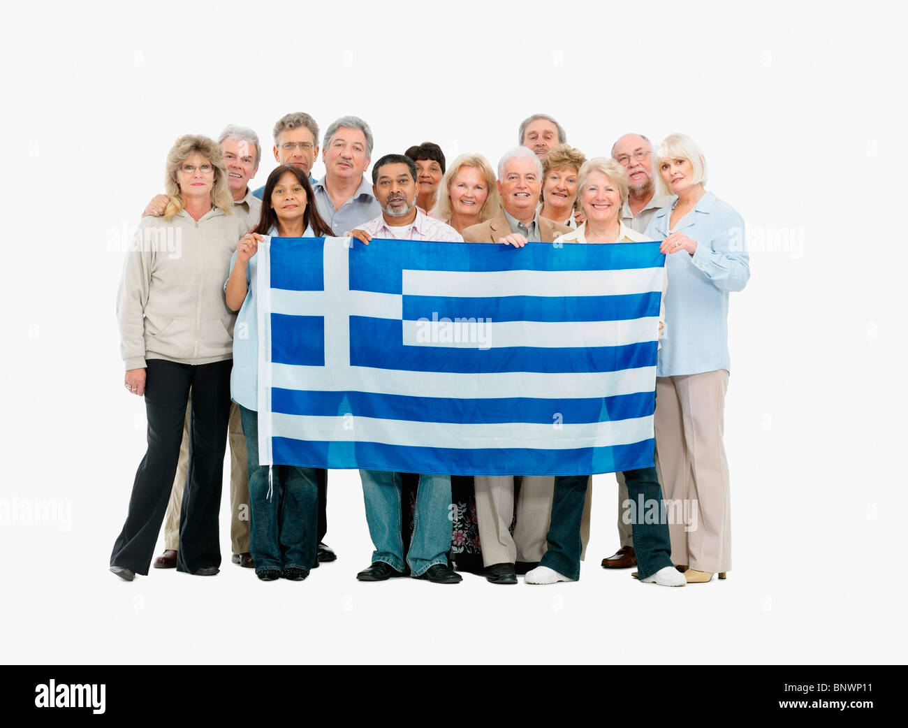 Gruppo di persone che tiene la bandiera della Grecia Foto Stock