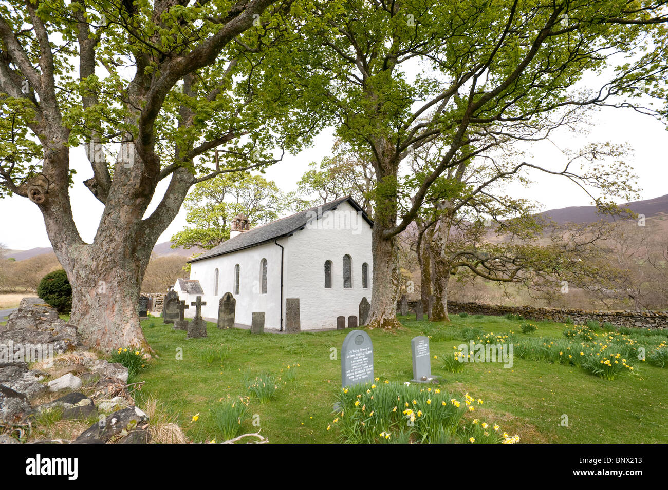 La chiesa a Newlands, Cumbria. Ispirato poema "maggio" dal poeta lakeland Wordsworth illustrata anche da Beatrix Potter Foto Stock