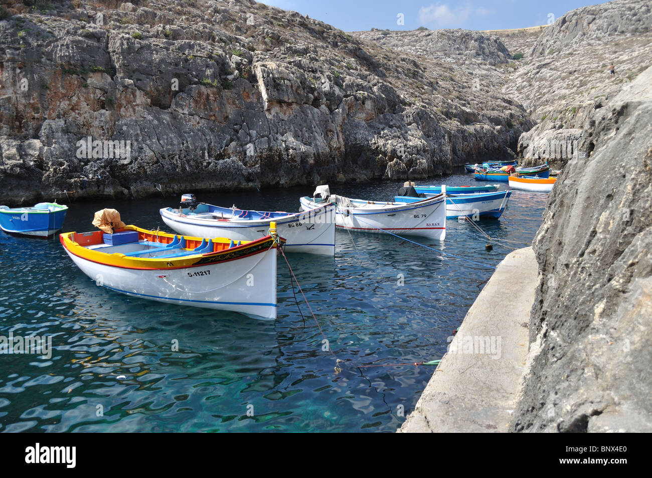 Barche da pesca MALTA ST PAULS Bay Harbor Foto Stock