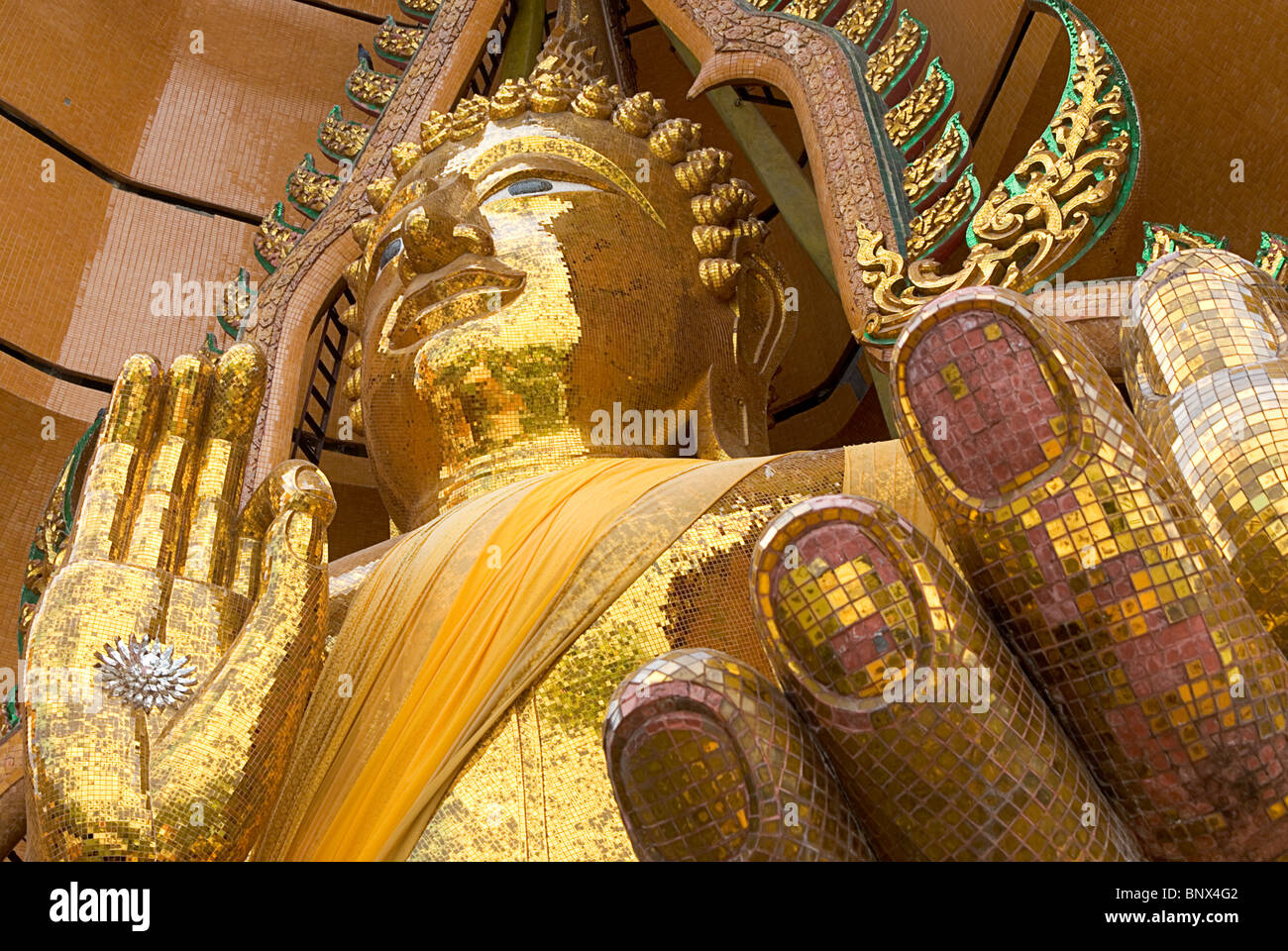 Signore statua del Buddha, Tah Muang, Thailandia Foto Stock