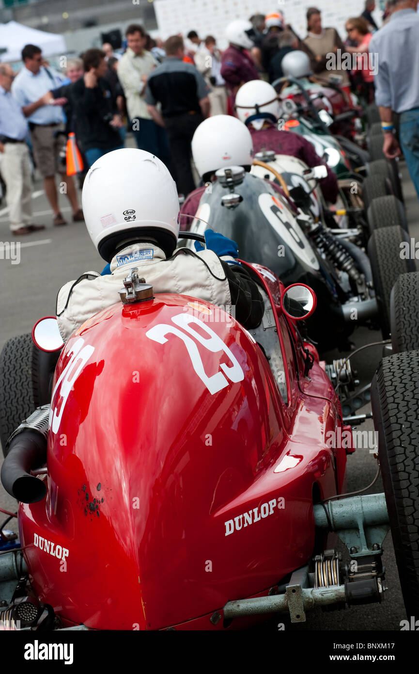 Parte anteriore motore Grand Prix Cars nel paddock di Silverstone 2010 Classic, REGNO UNITO Foto Stock