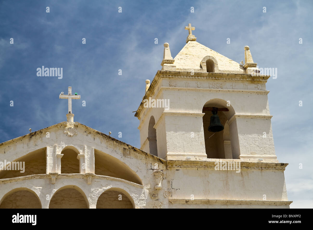 I dettagli architettonici della Santa Ana Chiesa di Maca Colca Valley, Perù. Foto Stock
