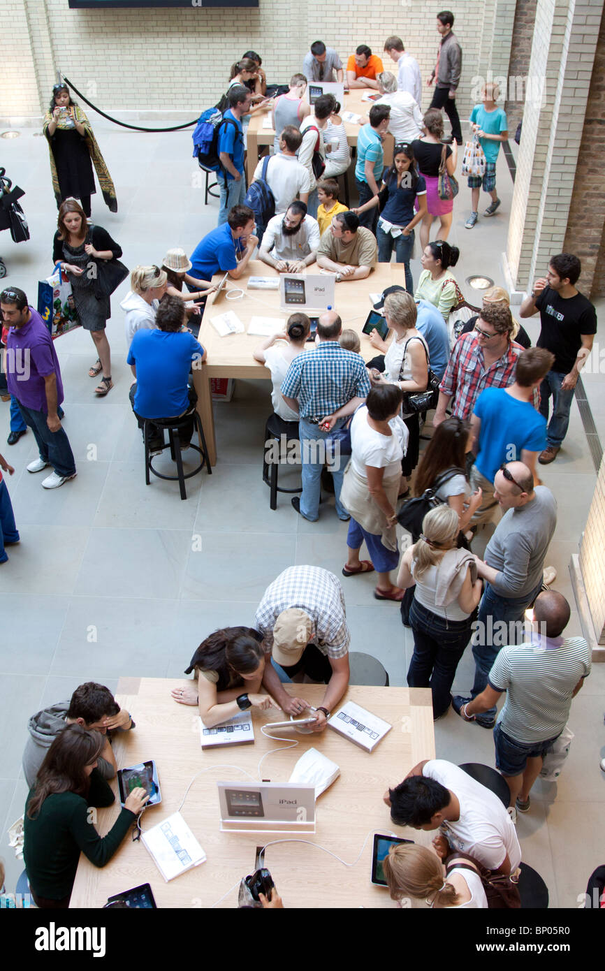 Cortile Centrale - Apple Store - Covent Garden - Londra Foto Stock