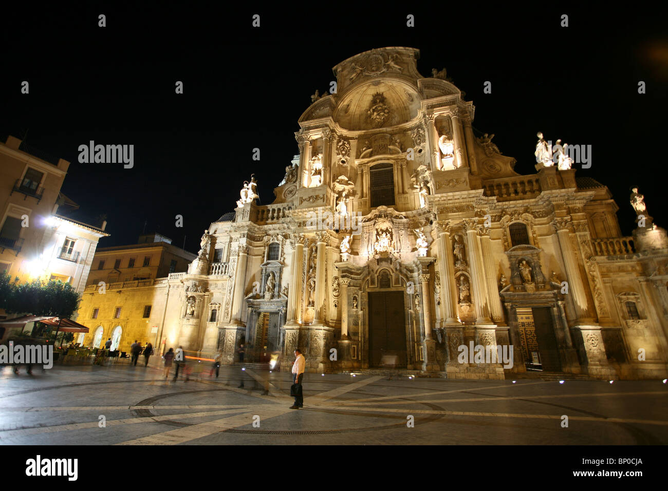 La Iglesia Catedral de Santa María en Murcia - Murcia Cattedrale di notte Foto Stock