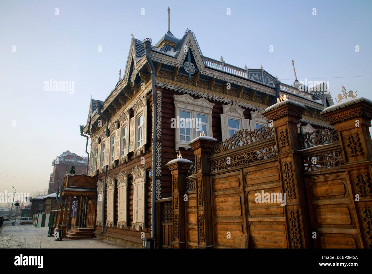 La Russia; Siberia; Irkutsk; 'Decembrist 'casa. C xix secolo gli artisti, gli ufficiali e i notabili dove esiliati, costruito questo insediamento. Foto Stock