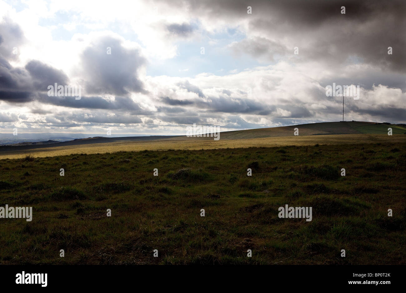 Il Nord Hessary tor montante TV, Parco Nazionale di Dartmoor Foto Stock