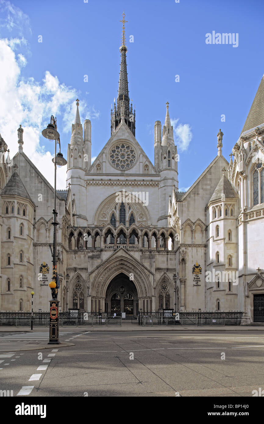 Royal Courts of Justice, Strand, Londra, Inghilterra, Regno Unito, Europa Foto Stock