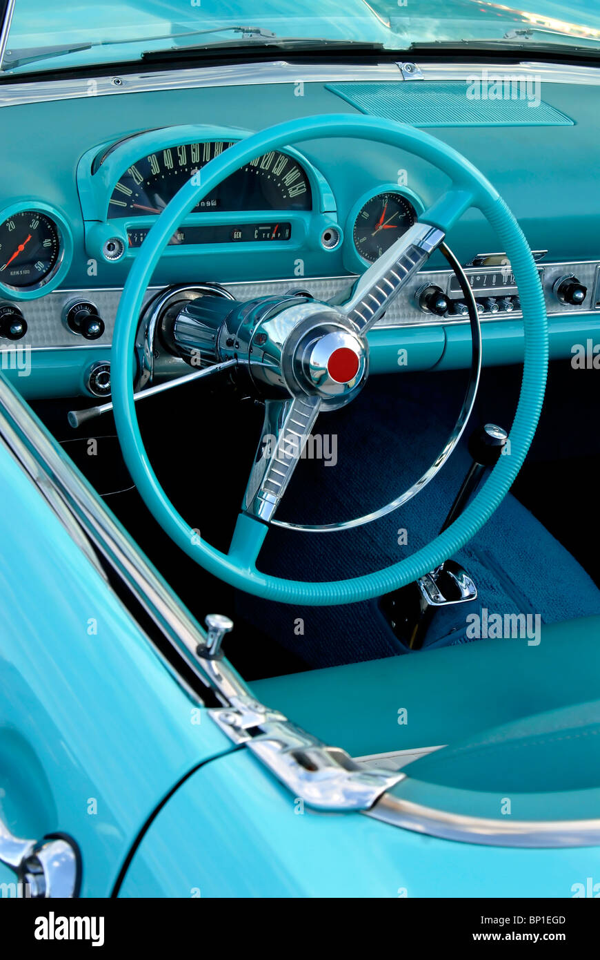 Interno di un 1955 Classic American Chevrolet Corvette Foto Stock