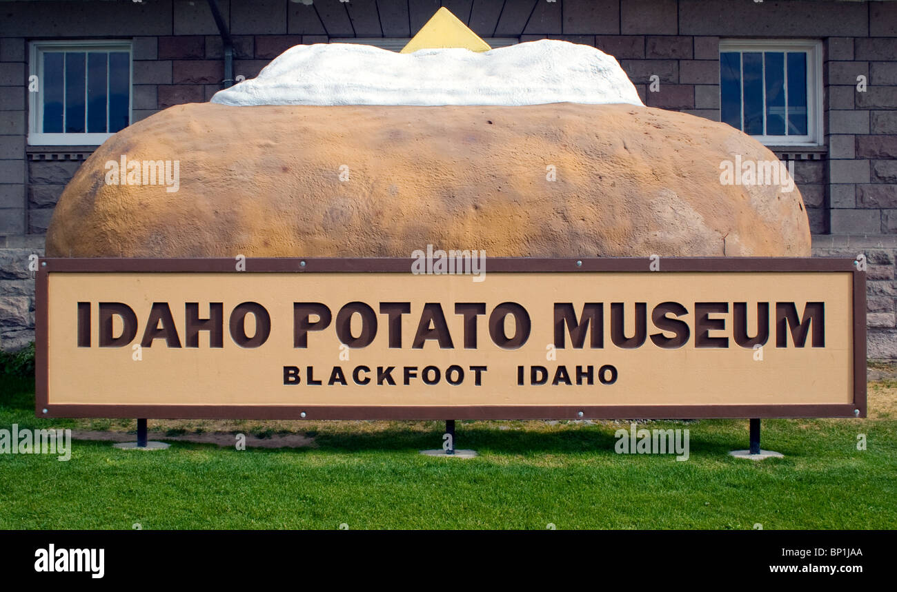 L'Idaho Potato Museum di Blackfoot, Idaho, celebra il ricco patrimonio di patate dello stato con mostre coinvolgenti, mostre eccentriche e cibo delizioso. Foto Stock