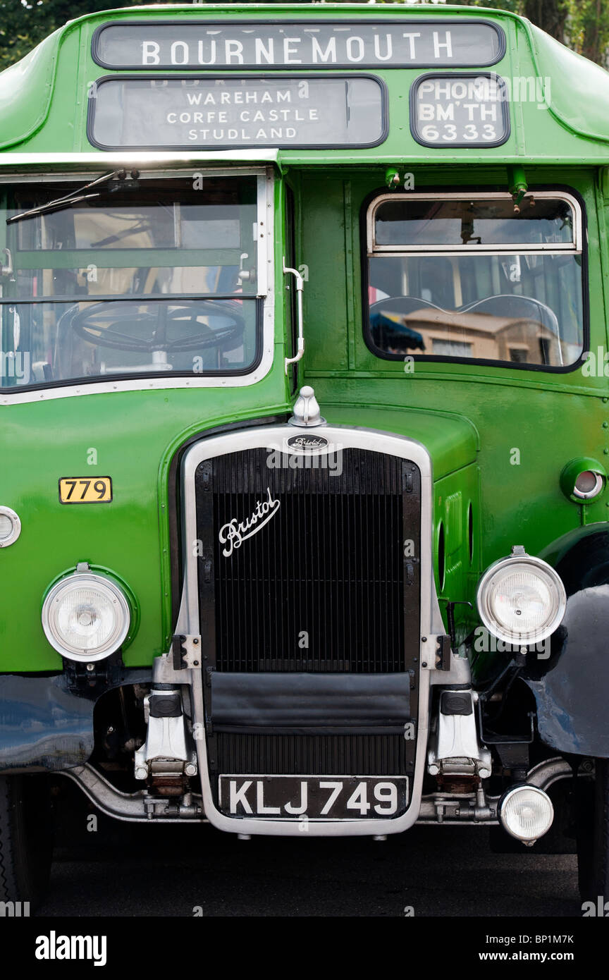 Vintage Bristol LL6G Bus a una fiera a vapore in Inghilterra Foto Stock