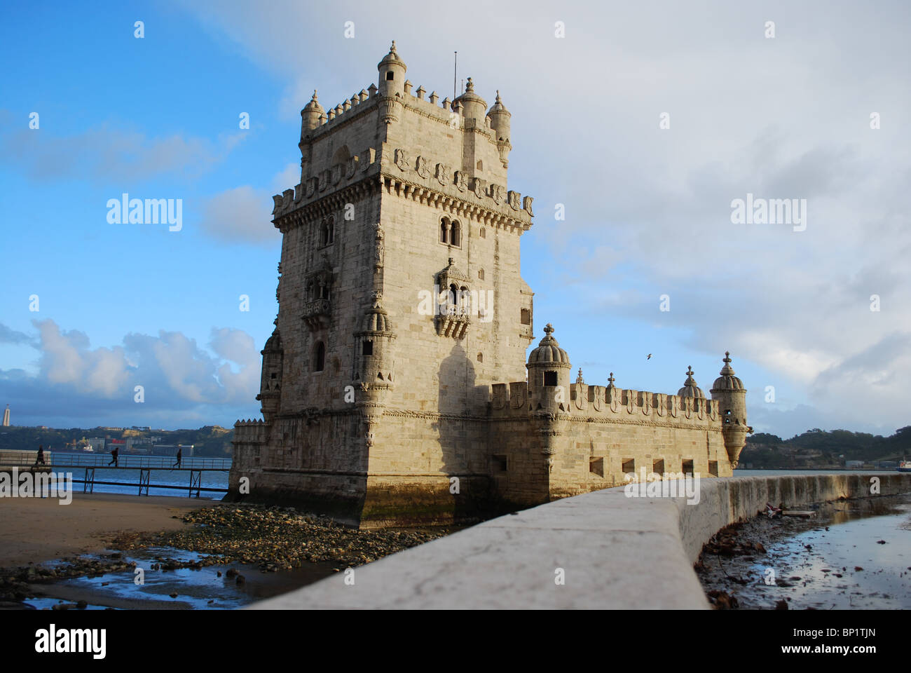 La Torre di Belem, il famoso monumento circa le scoperte portoghese Foto Stock