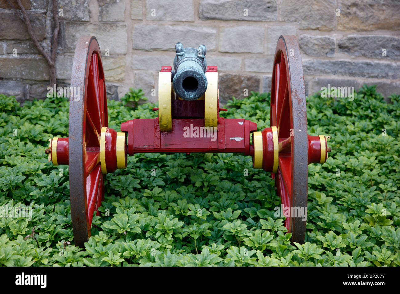 Storico antico piccolo cannone. Foto Stock