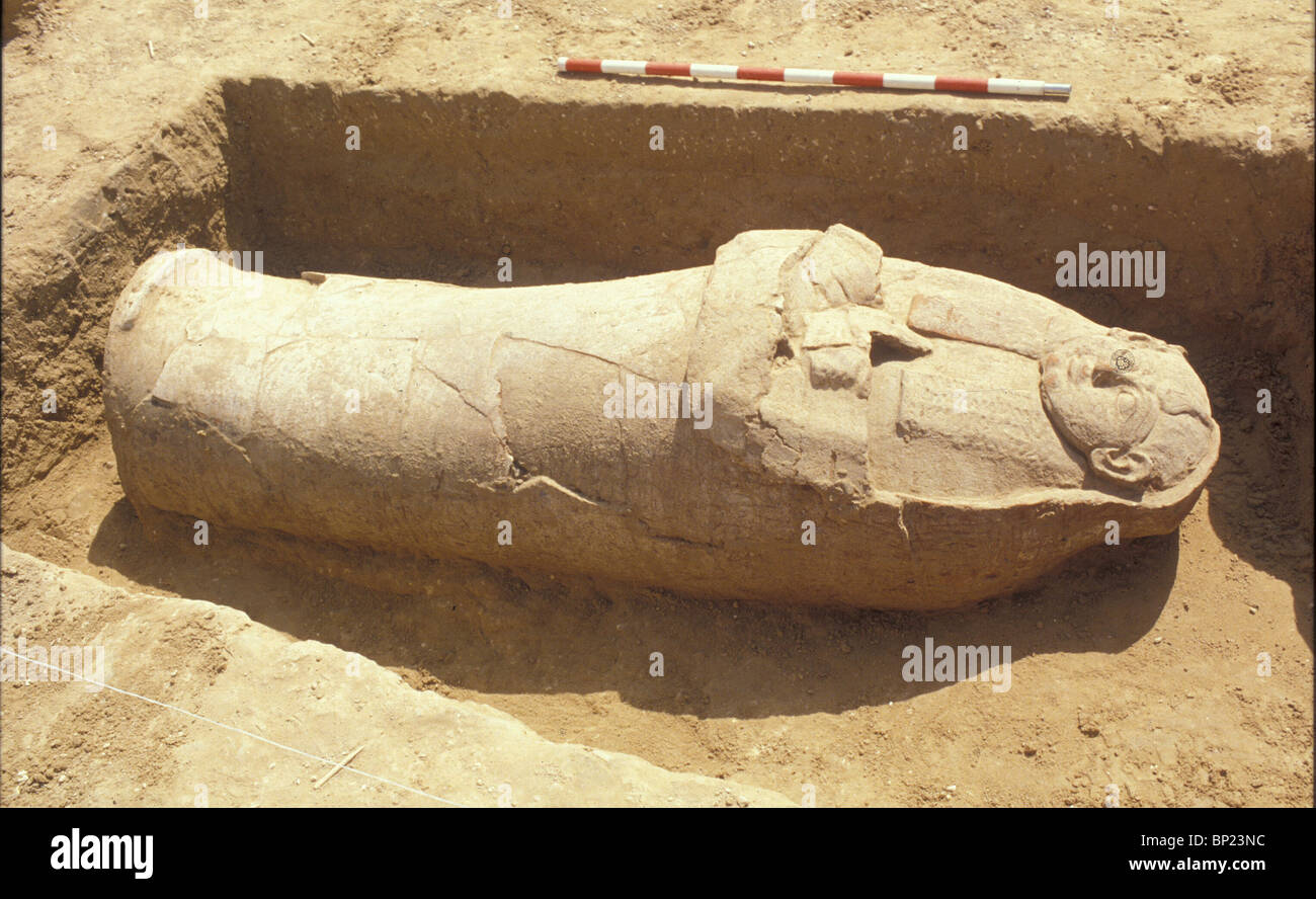 Sarcofagi antropoidi scavato a sud di Gaza risalente al tardo periodo CNAANITE; 14-13TH. C. a. C. Parecchie dozzine di questi CALY Foto Stock