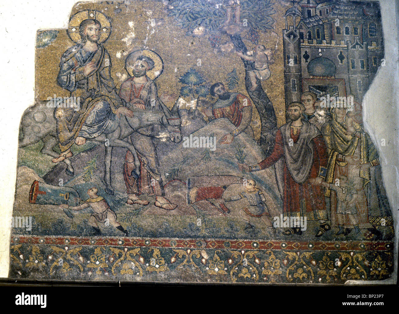 CRUSSADER mosaico nella chiesa della Natività. Osanna significato: colui che viene nel nome del Signore persone utilizzato per salutare Gesù Foto Stock
