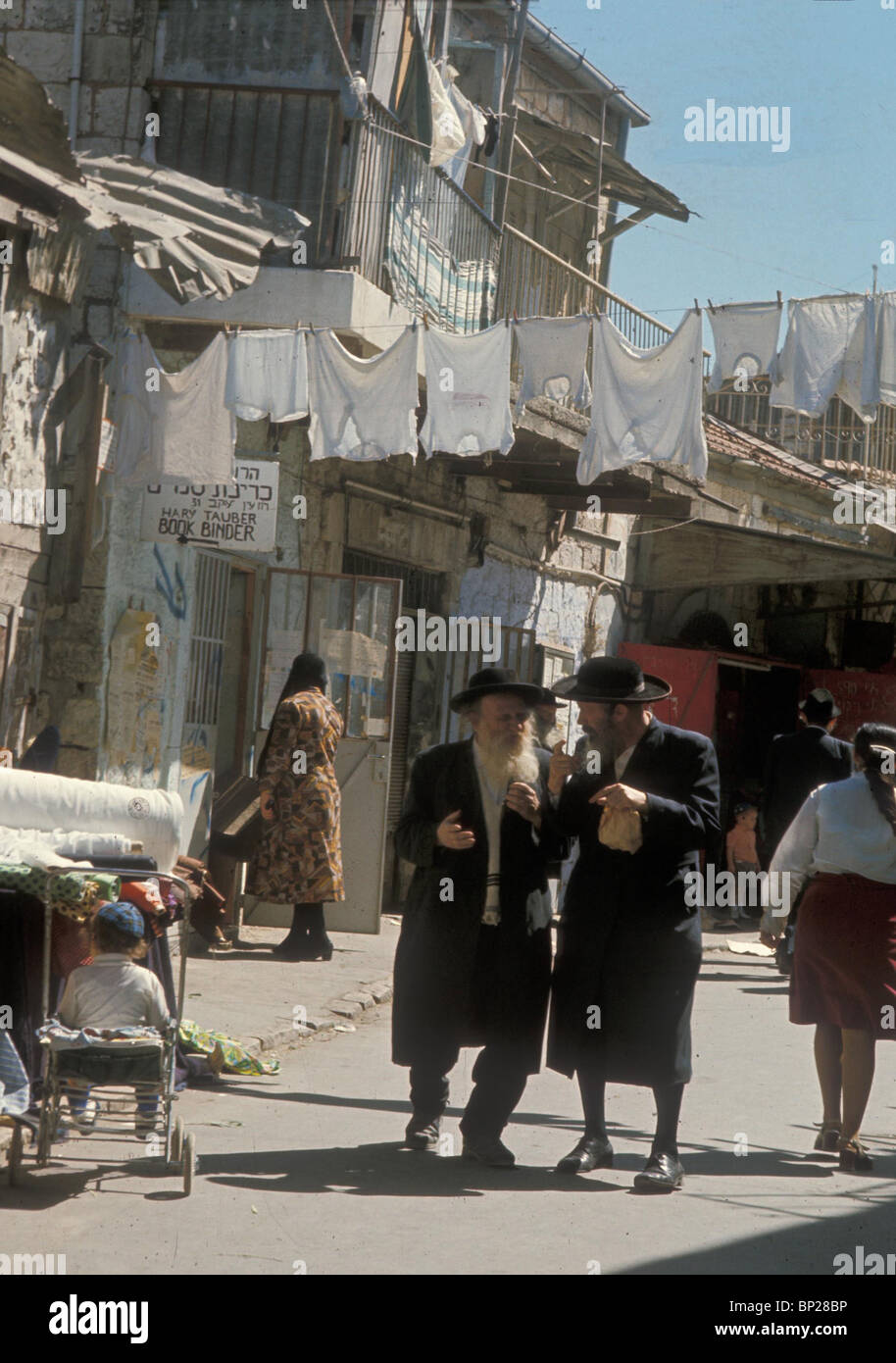 2028. Gerusalemme, ultra ortodosso Mea Shearim " trimestre " Foto Stock