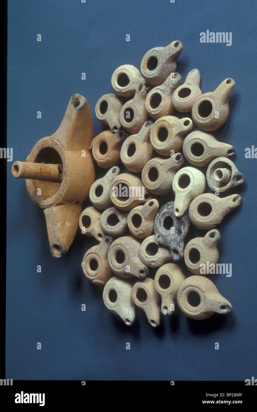 2227. Periodo HELENISTIC LAMPADE AD OLIO DA TEL DOR Foto Stock