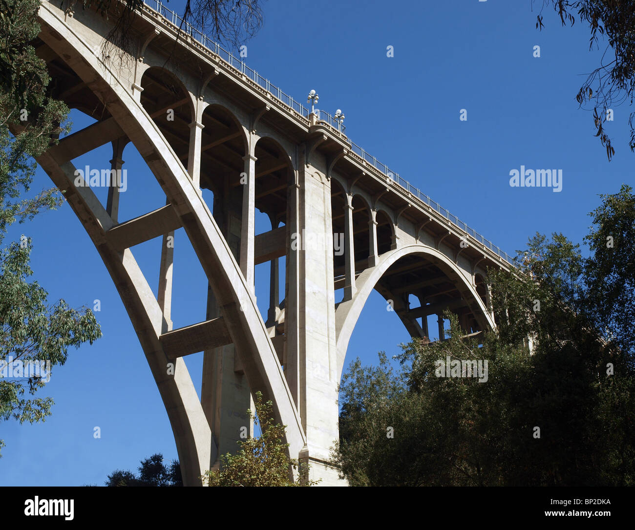 Colorado storico Boulevard Bridge in pasadena california. Foto Stock