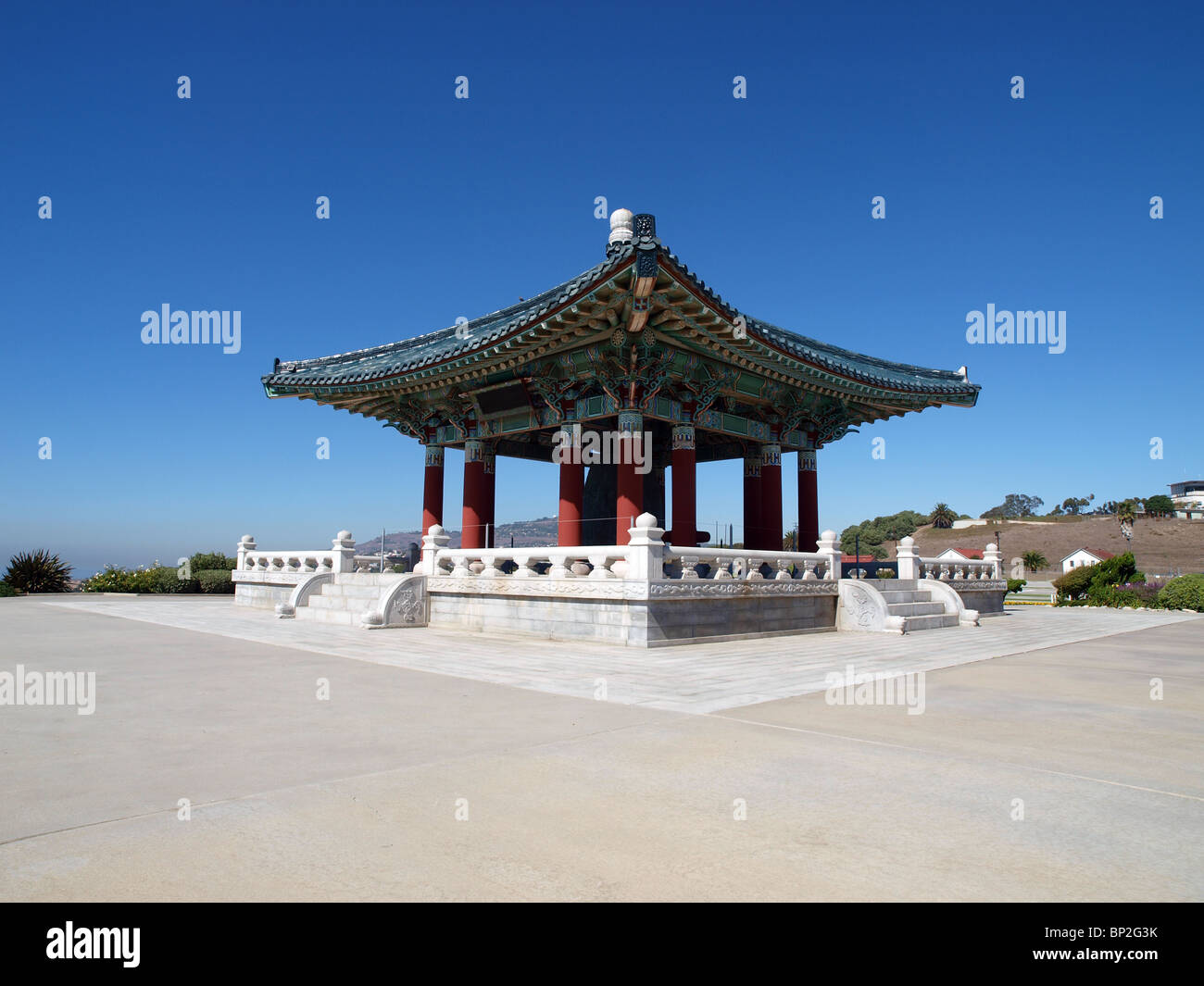 Il coreano amicizia campana in Los Angeles City Park. Foto Stock