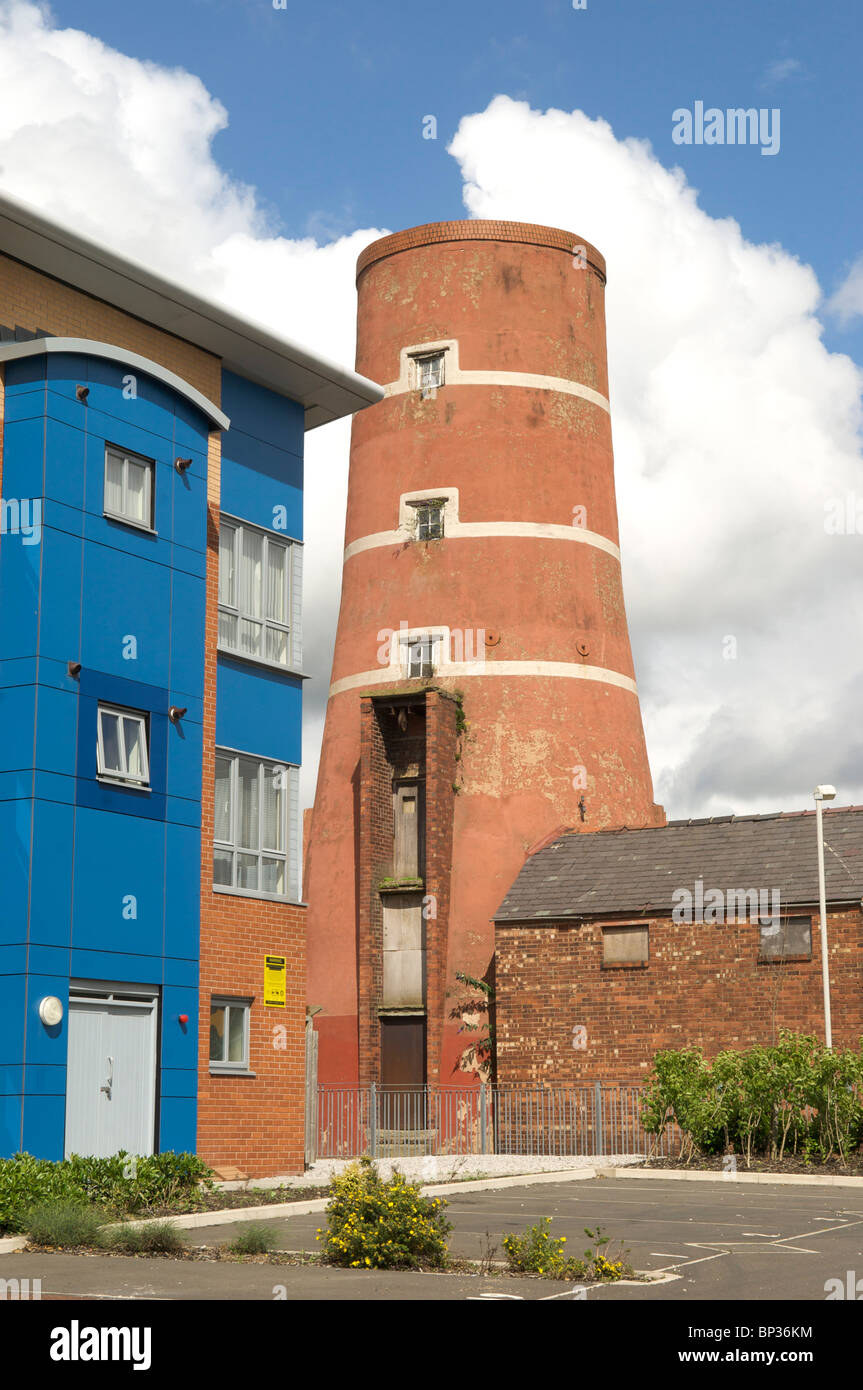 Saloni dello Studente di residenza accanto al vecchio mulino, Preston city centre, Foto Stock