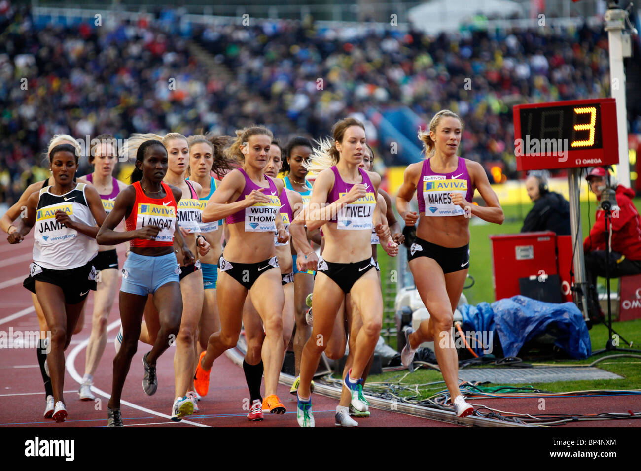 1500m donne la corsa a Aviva London Grand Prix, il Crystal Palace di Londra. Agosto 2010 Foto Stock