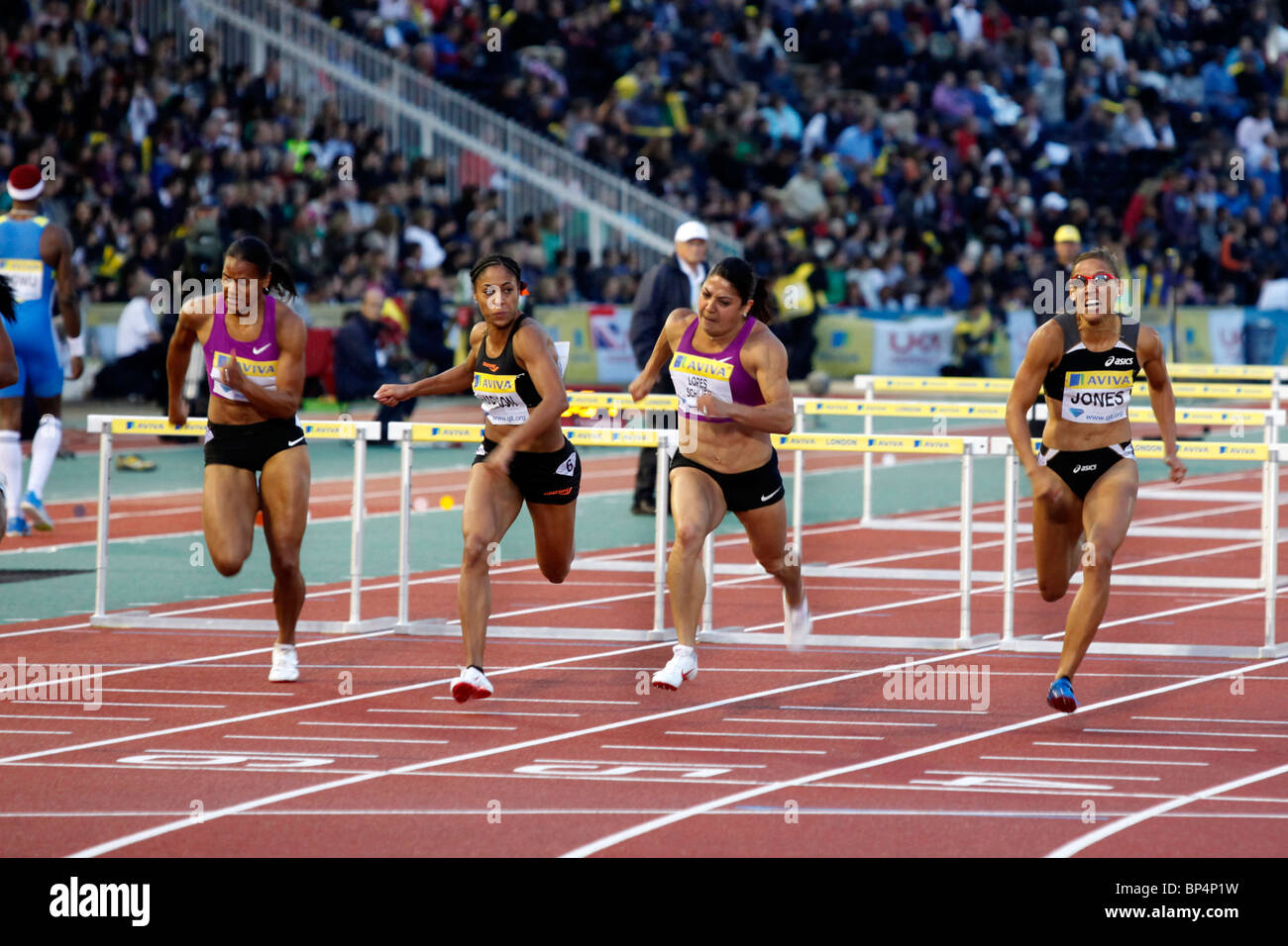 Donne 100m Ostacoli alla gara di Aviva London Grand Prix, il Crystal Palace di Londra. Agosto 2010. Foto Stock