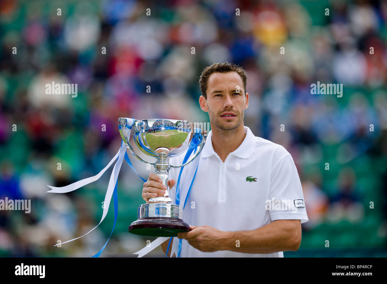 Michael Llodra di Francia vincitore di AEGON International 2010 ATP singles fin Foto Stock