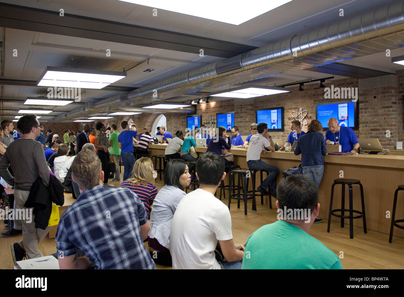 Genius Bar - Apple Store - Covent Garden - Londra Foto Stock
