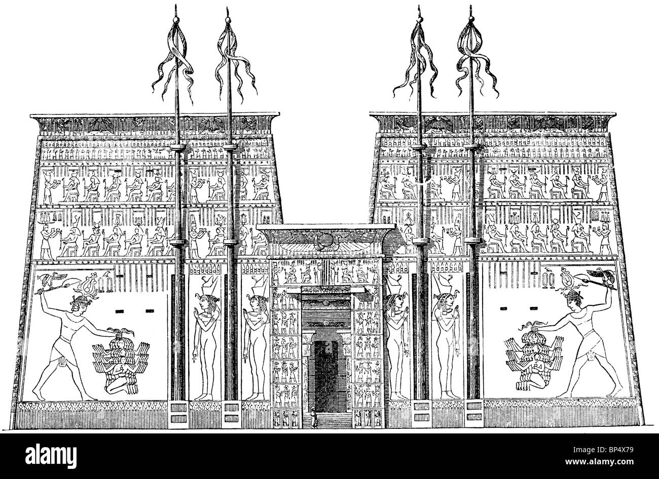 Facciata del Tempio di Edfu, l'Alto Egitto Foto Stock