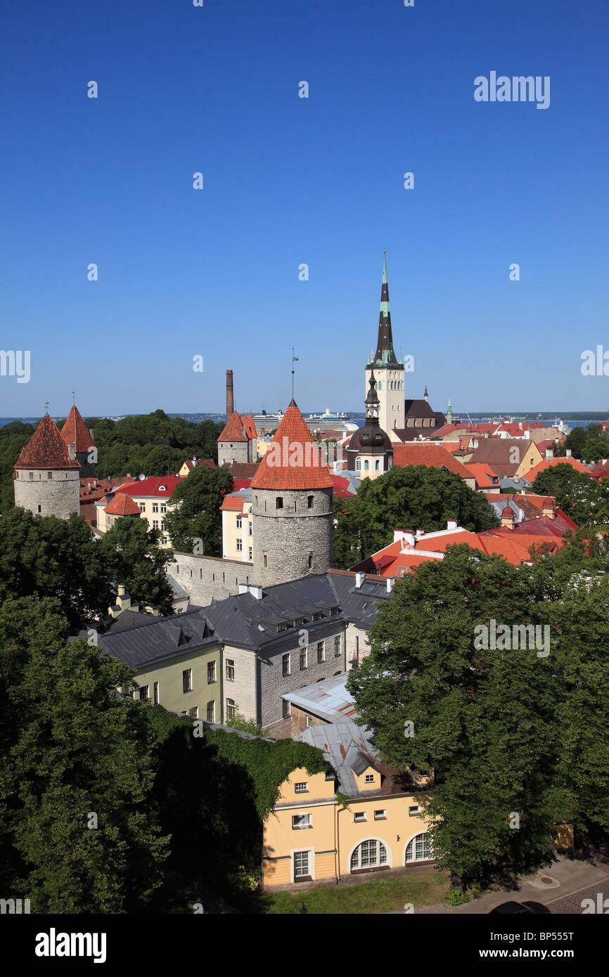 Estonia, Tallinn, skyline, vista generale Foto Stock