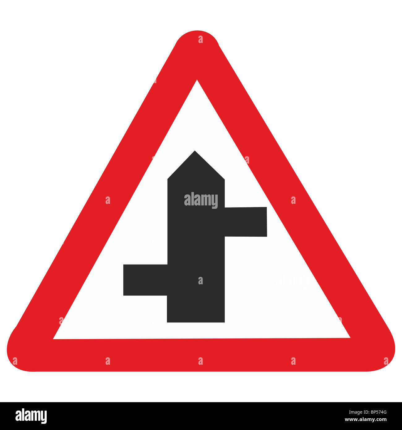 Regno Unito cartello stradale per circolazione su strada lato giunzione sfalsati avanti giunzioni per circolazione su strada lato strada strade strade Foto Stock