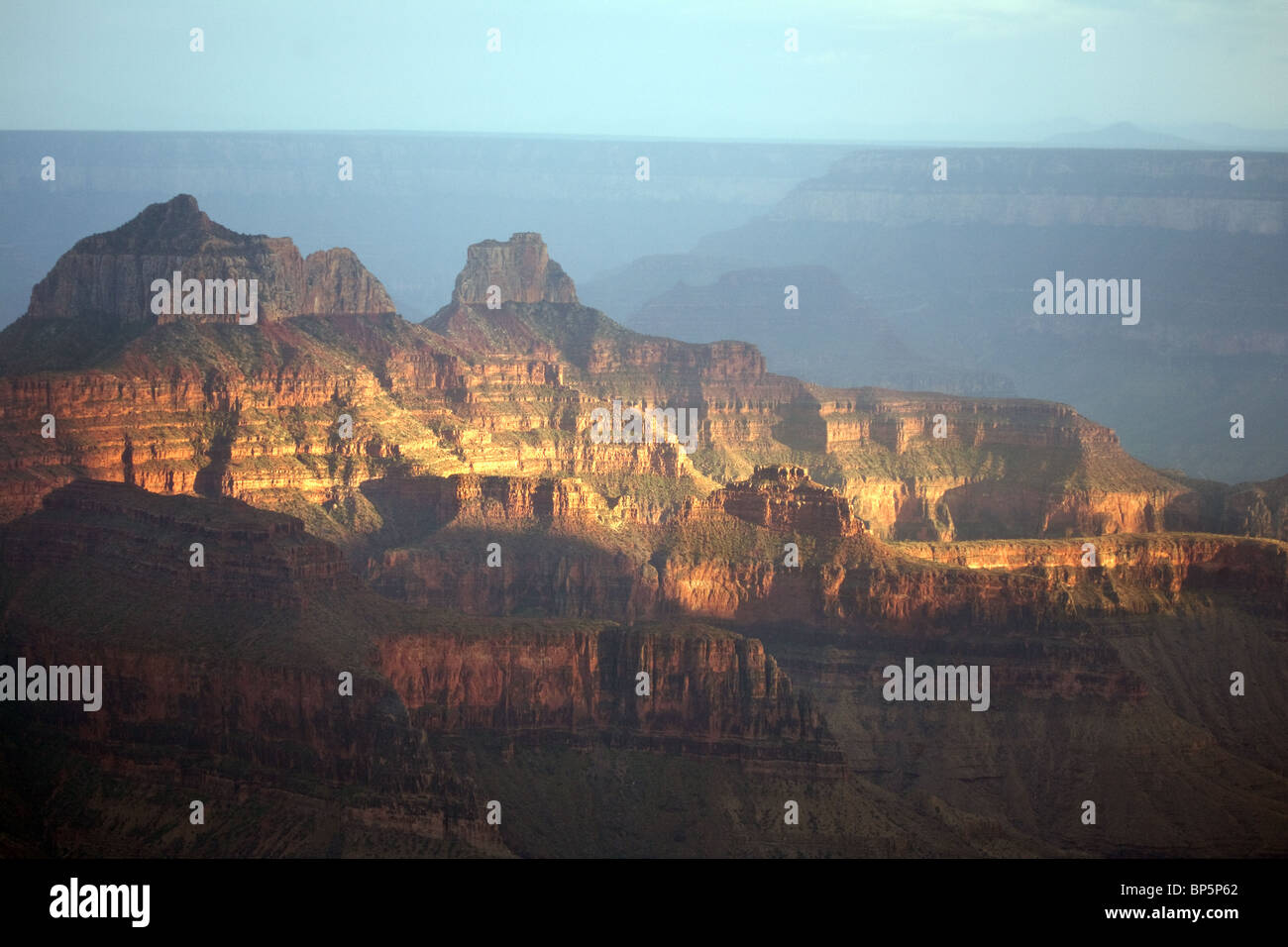Tramonto al Grand Canyon, visto dal North Rim Lodge, Arizona, Stati Uniti d'America Foto Stock