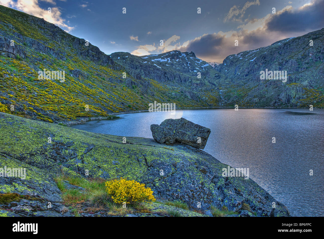 Laguna del Duque. Sierra de Bejar. Parco regionale della Sierra de Gredos. Solana de Avila. Provincia di Avila. Castilla y Leon. Spagna. Foto Stock