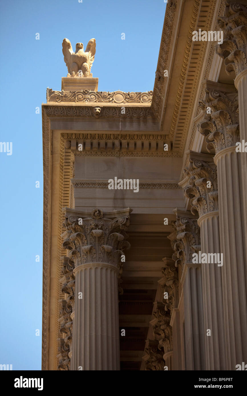 Angolo basso dettaglio della facciata del Campidoglio di Washington DC, Stati Uniti d'America Foto Stock