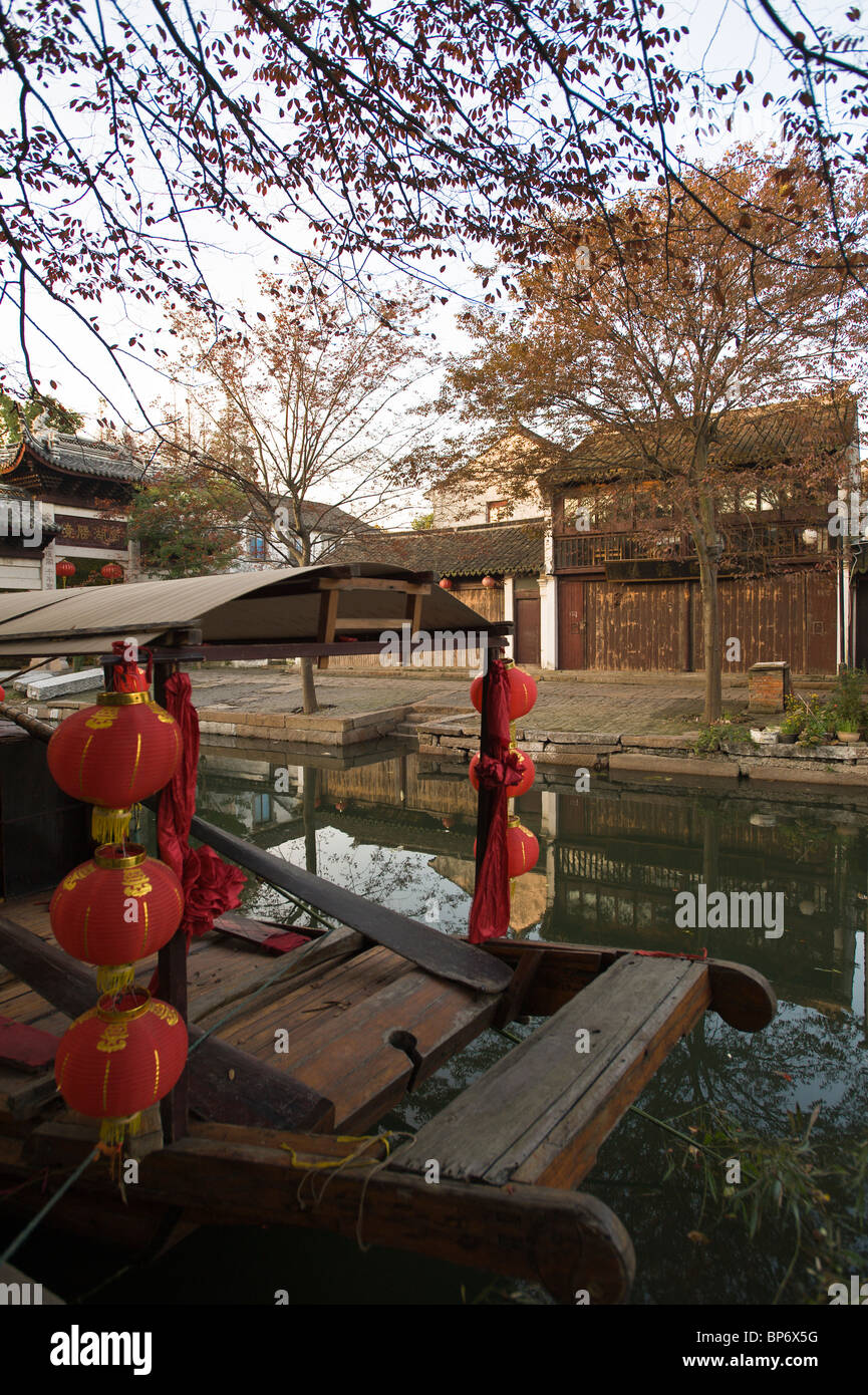 Cina, Zhouzhuang. Zhouzhuang storico villaggio di acqua. Foto Stock