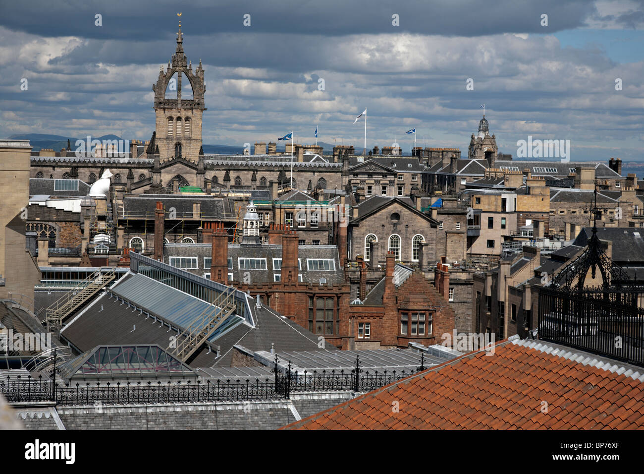 Lo skyline di Edimburgo Foto Stock