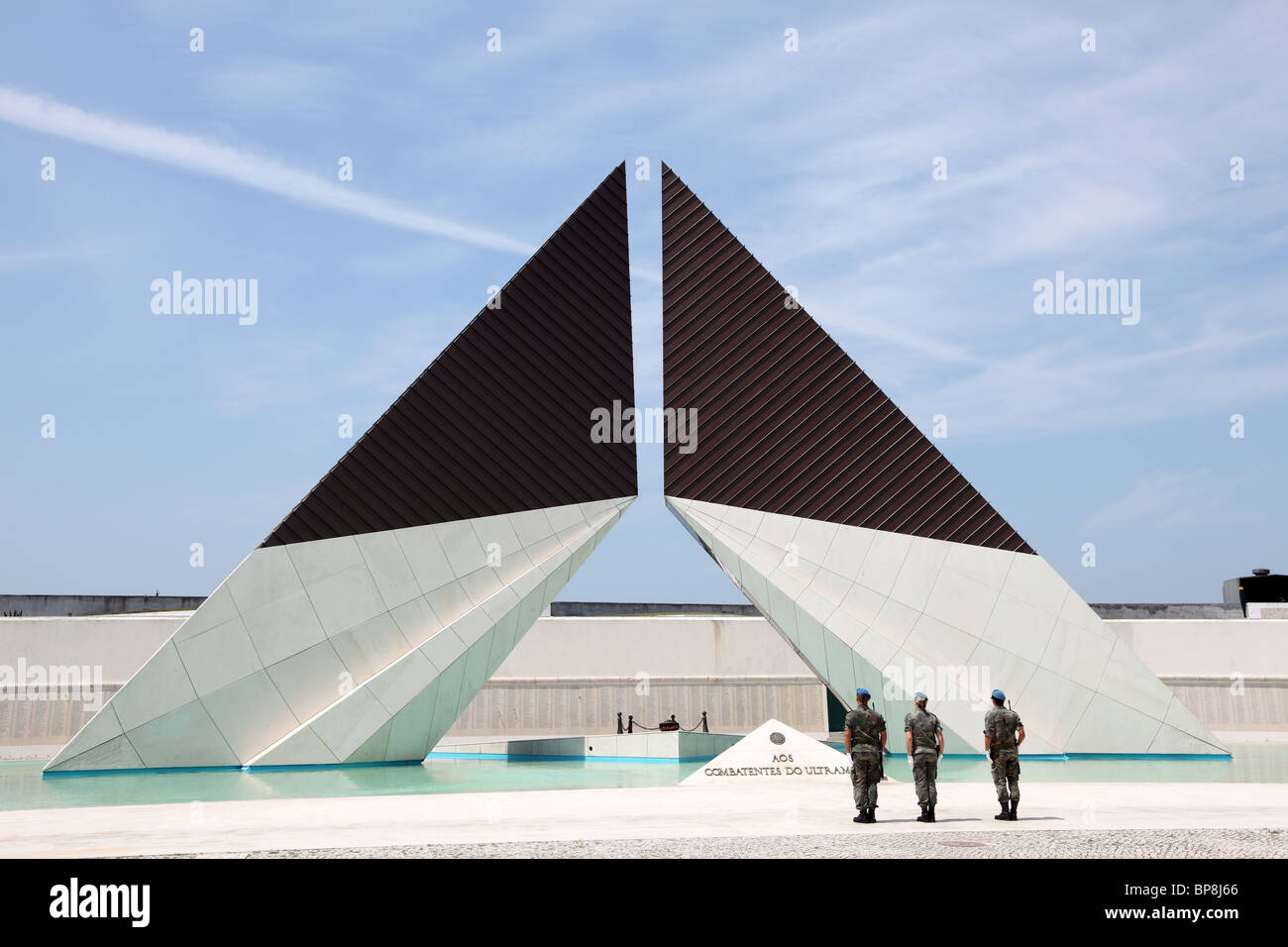 Un monumento al portoghese soldati caduti in Africa (Monumento aos combatentes n. Ultramar) a Lisbona, Portogallo Foto Stock
