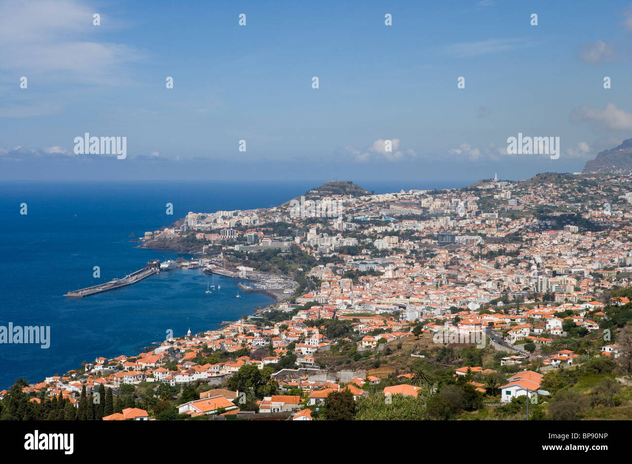 Vista sulla città, Funchal, Madeira, Portogallo Foto Stock