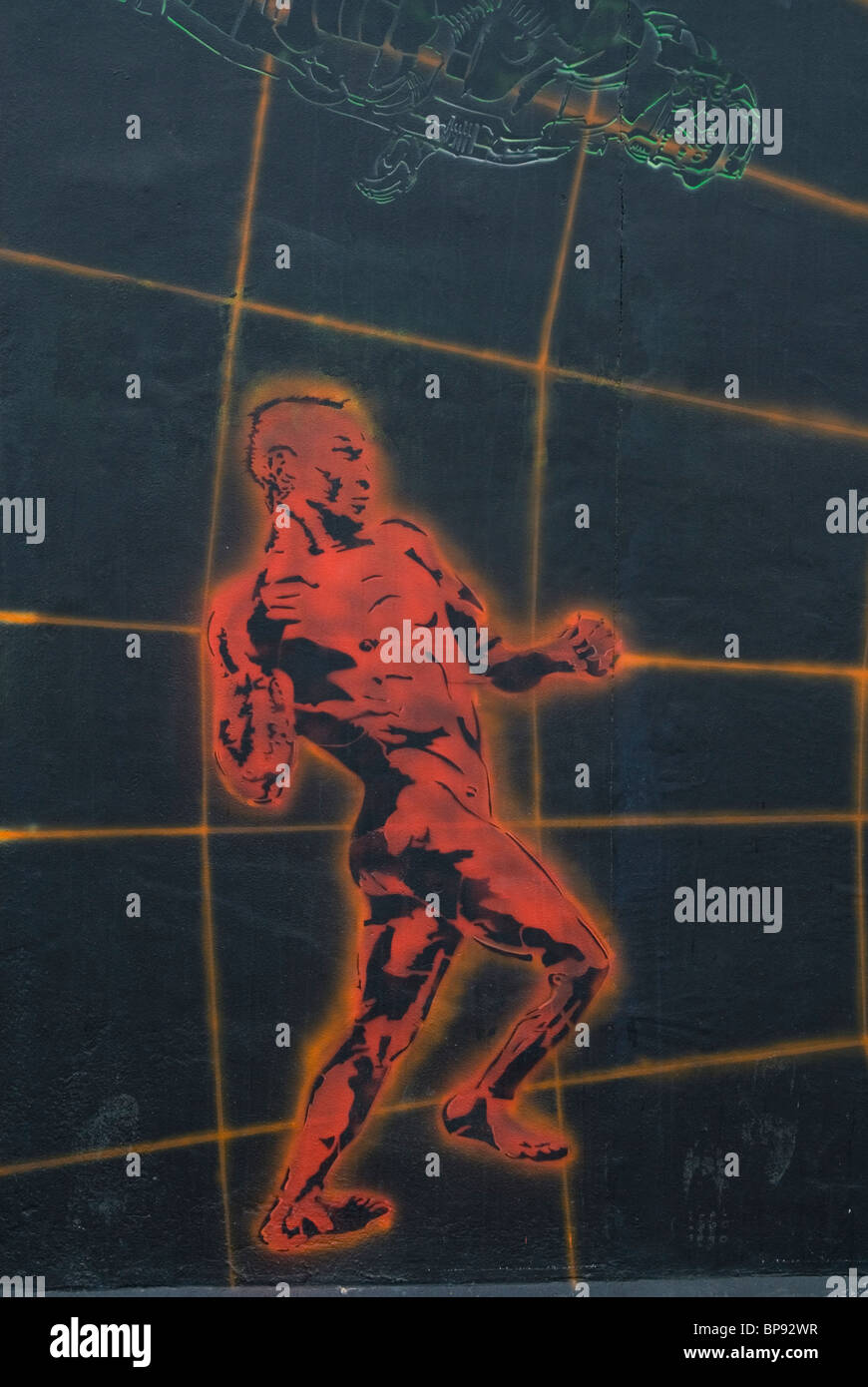 Dipinti sul muro di Berlino presso la Galleria sul lato orientale della città di Berlino Germania Foto Stock