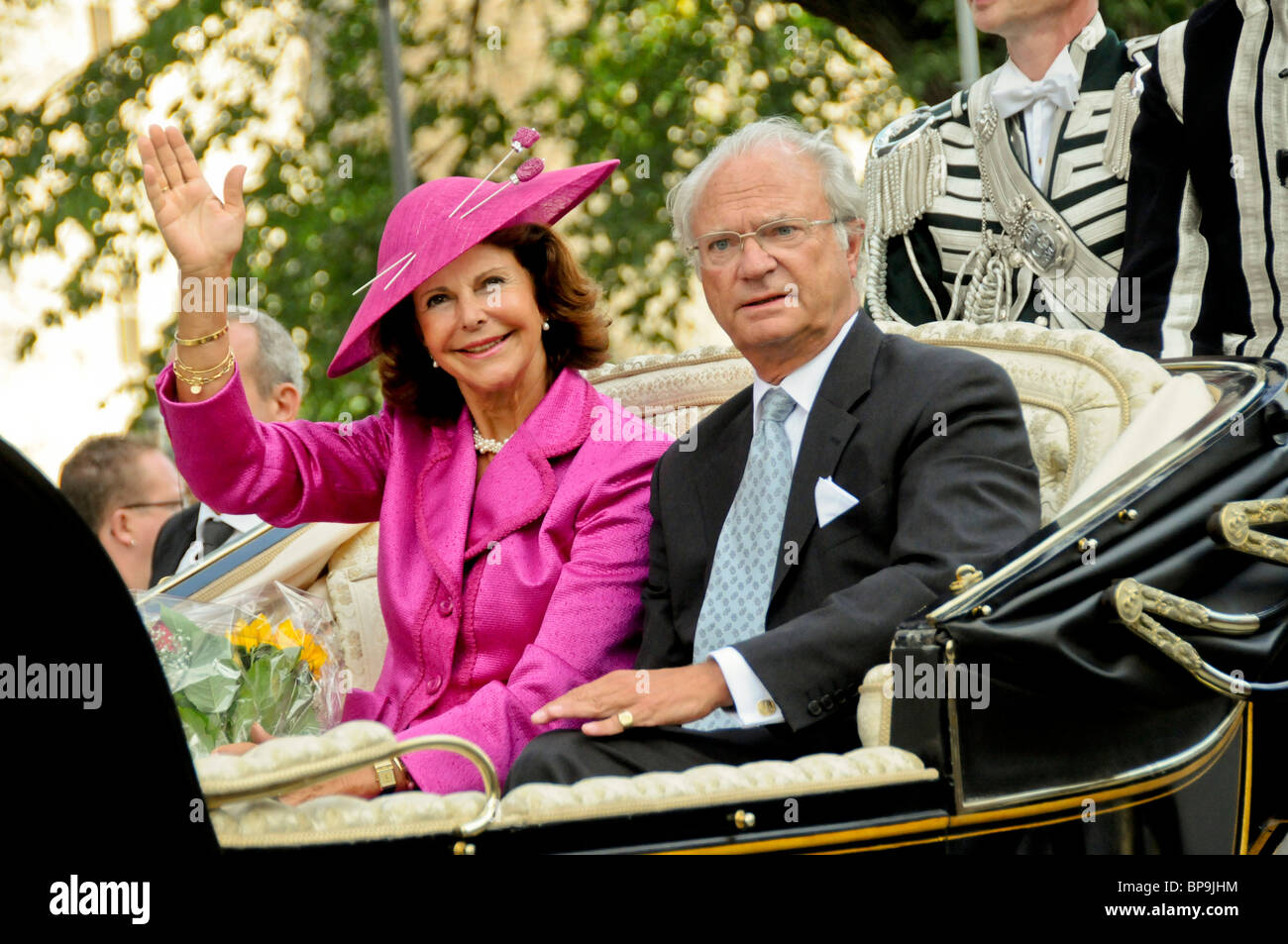 Swedens Re Carlo Gustavo XVI e la Regina Silvia visita Örebro Foto Stock