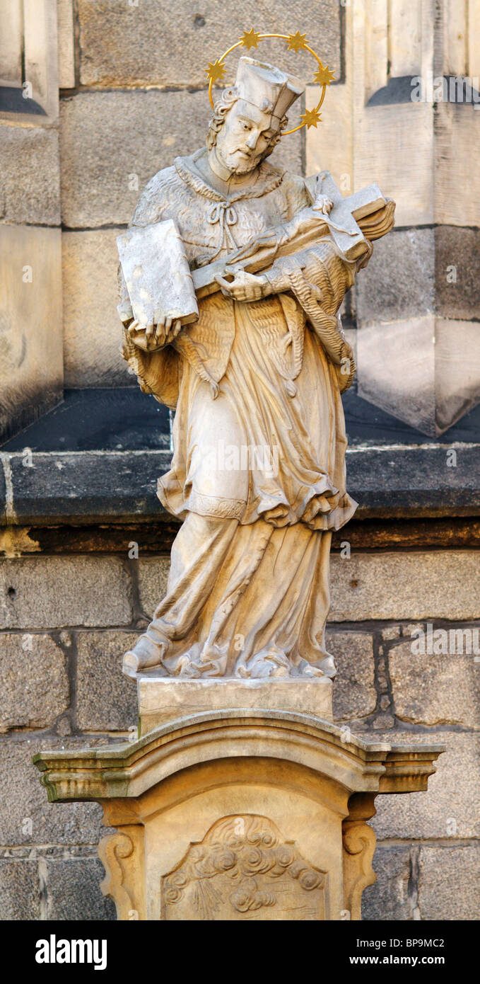 Scultura Gotica Saint Stanislas e Cattedrale di Venceslao Swidnica Bassa Slesia Polonia Foto Stock