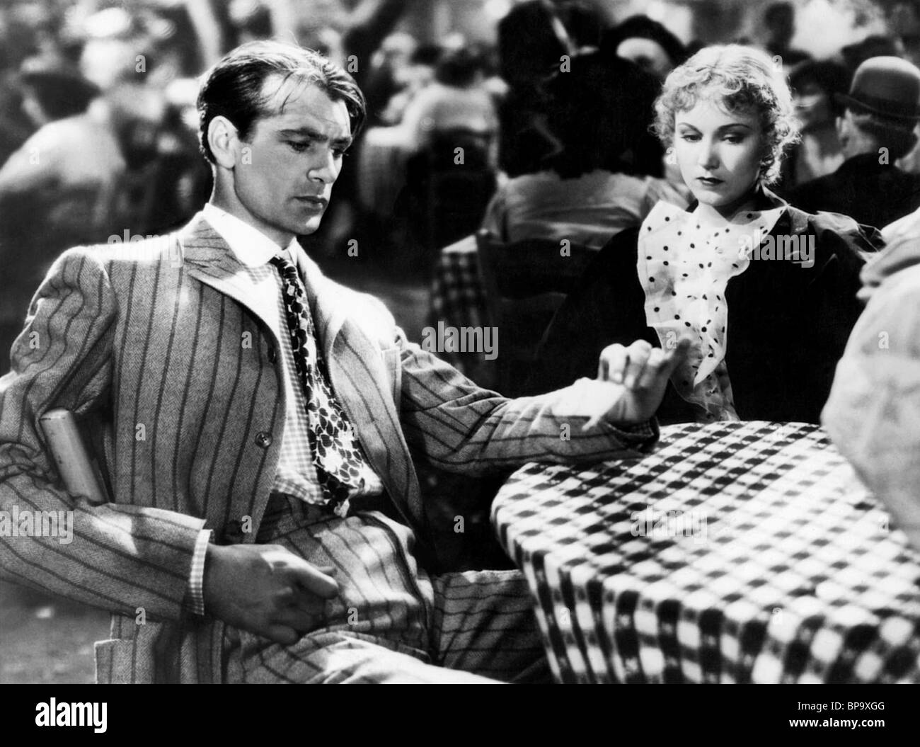 GARY COOPER, Fay Wray, una domenica pomeriggio, 1933 Foto Stock