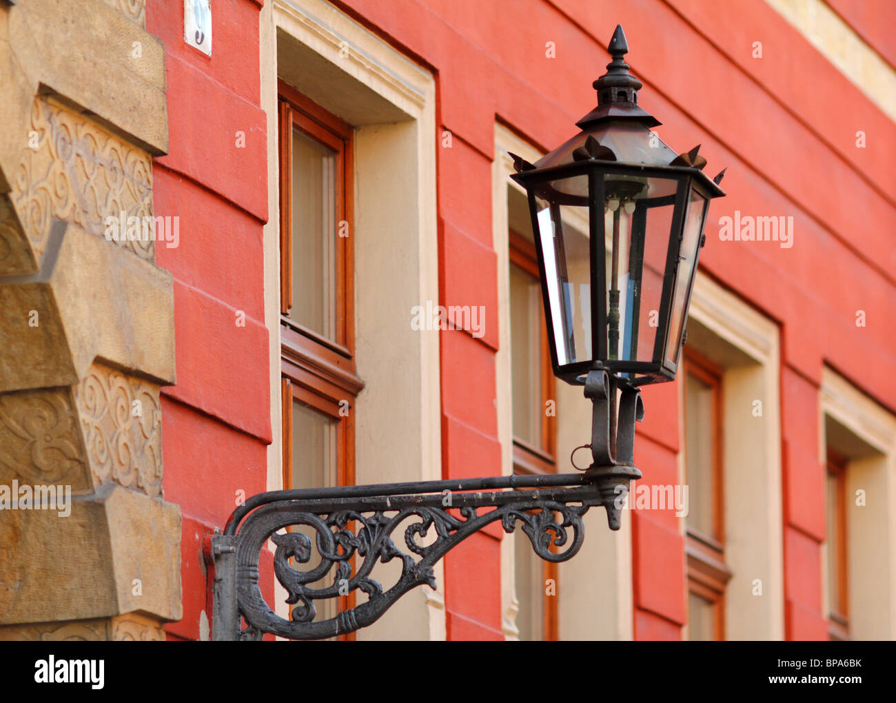 Vecchia strada lampada Ostrow Tumski Wroclaw Polonia Foto Stock