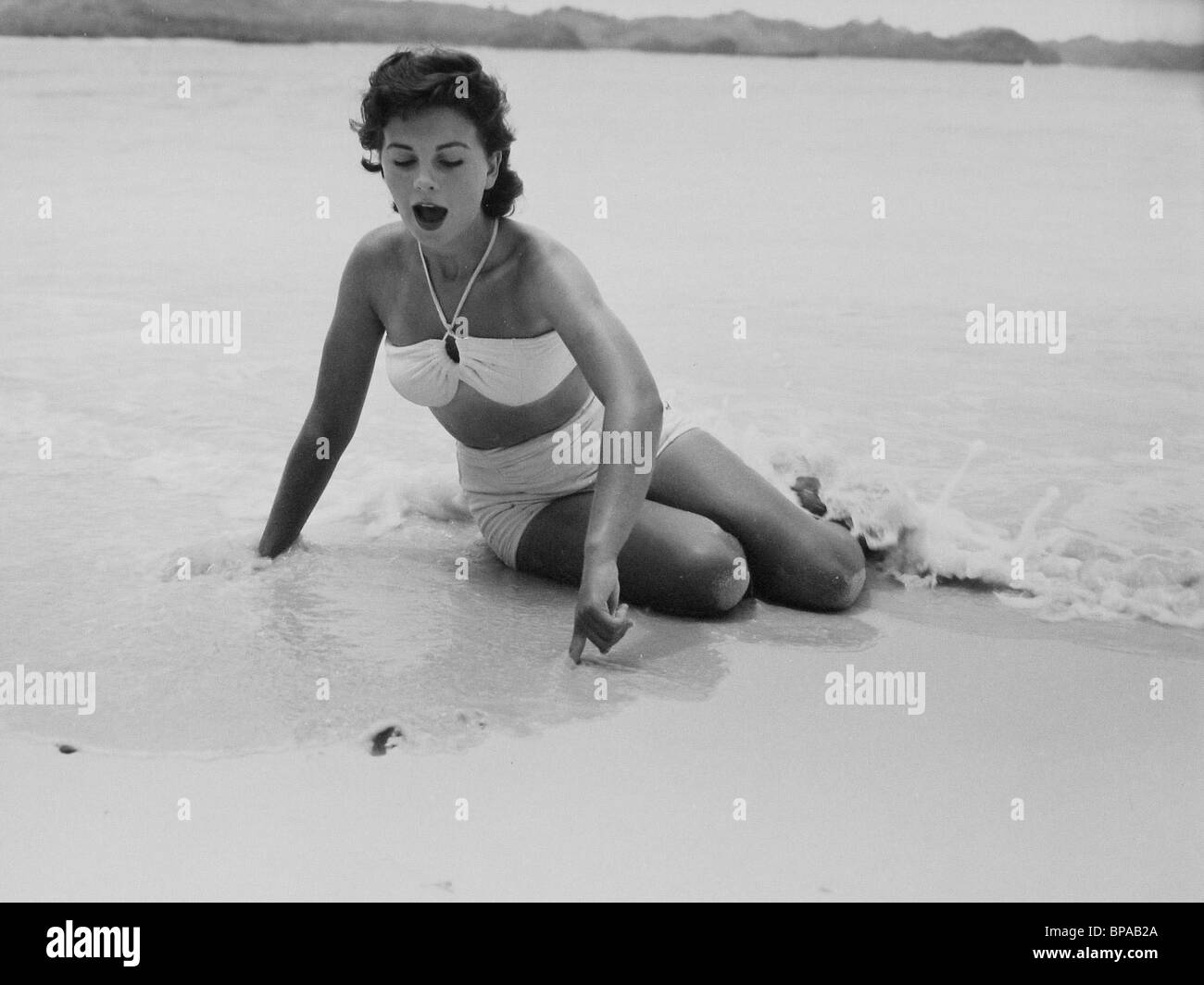 JEAN SIMMONS laguna blu (1949) Foto Stock