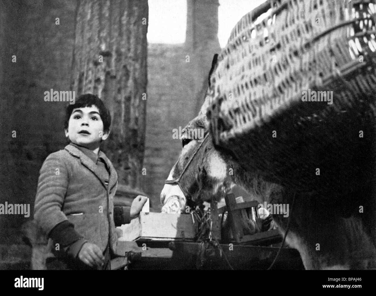 VITTORIO MANUNTA il piccolo miracolo; NON PRENDERE MAI un no come risposta (1951) Foto Stock