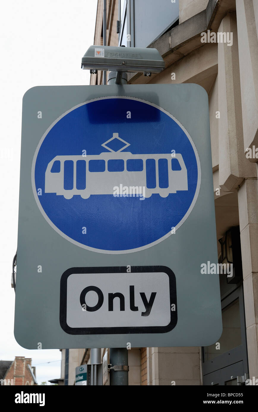 Il tram solo strada segno nottingham England Regno Unito Foto Stock