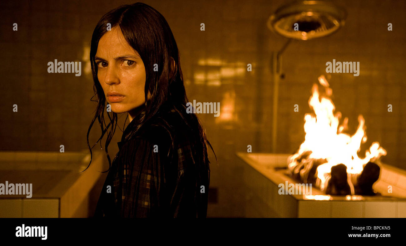 HIERRO (2009) ELENA ANAYA GABE IBANEZ (DIR) 002 MOVIESTORE COLLECTION LTD Foto Stock