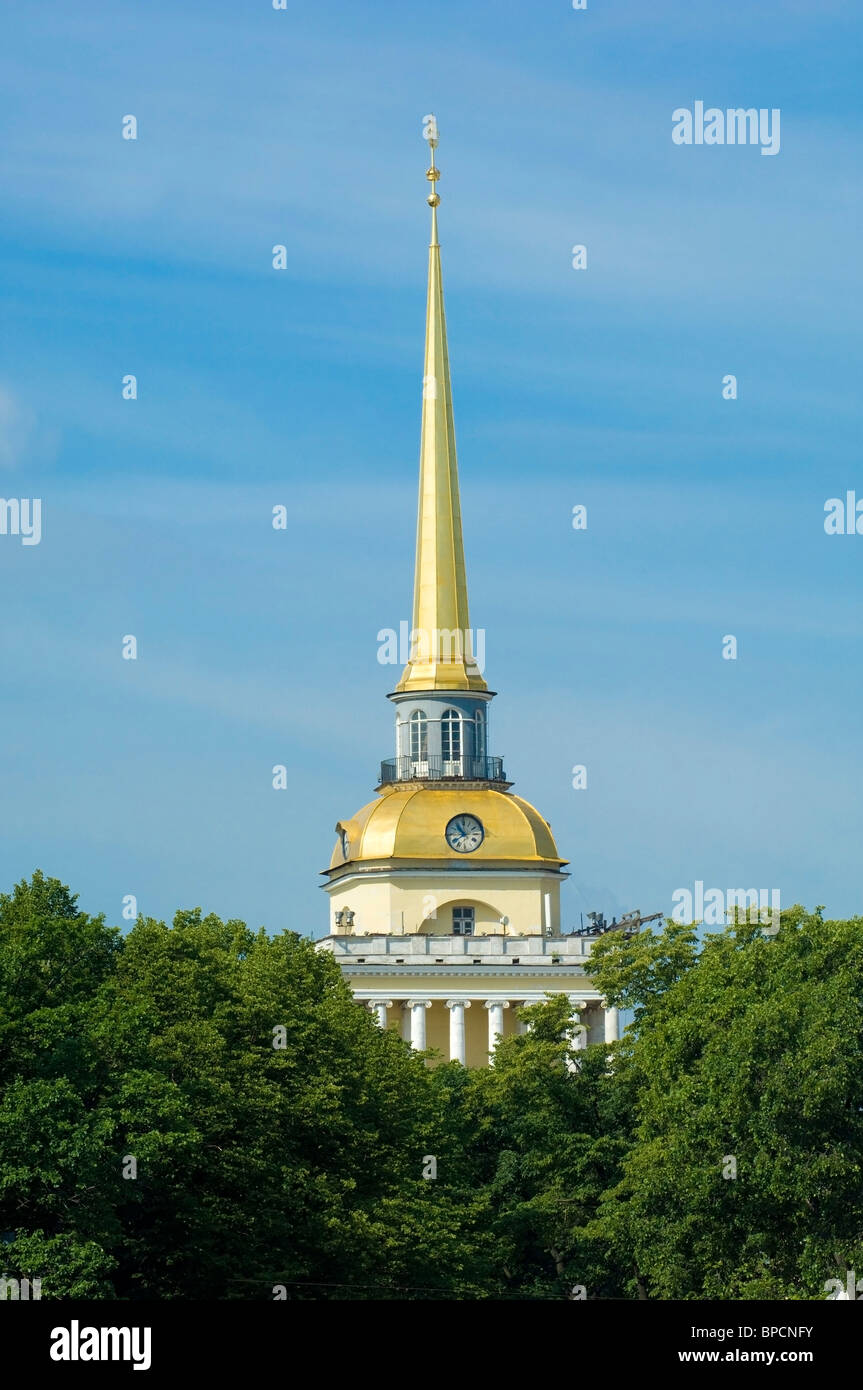 La cupola e la Guglia dell'Ammiragliato, San Pietroburgo, Russia Foto Stock