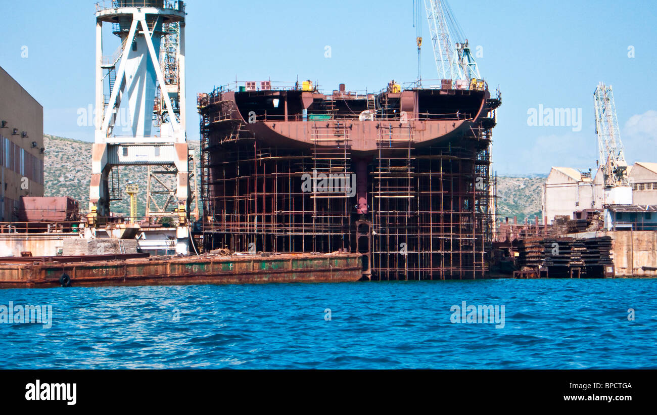 Cantiere con nave in costruzione a Trogir, Croazia Foto Stock