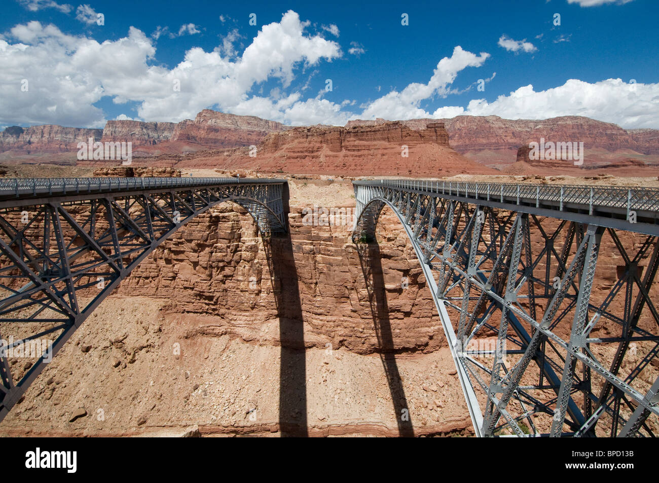 Navajo ponte che attraversa il fiume Colorado attraverso il Marble Canyon Arizona Foto Stock